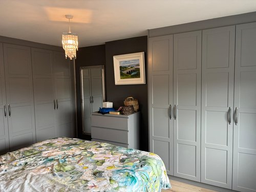 custom-bedroom-wardrobe-12 custom-bedroom-wardrobe-12